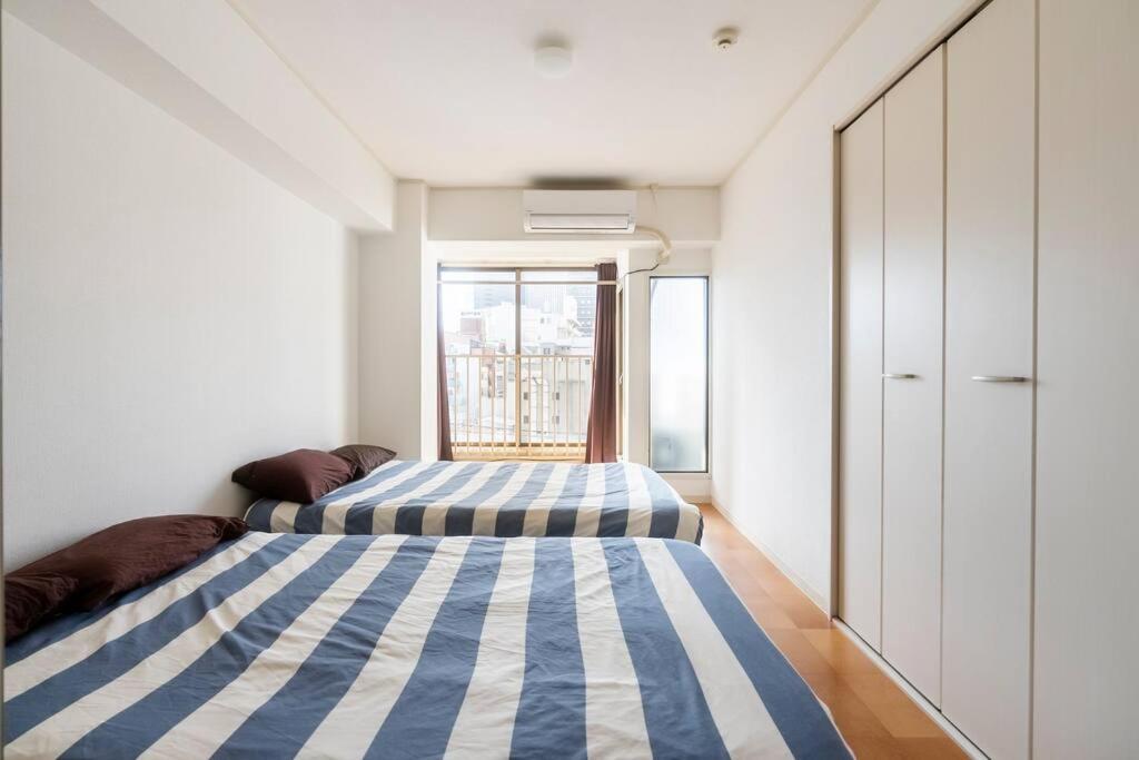 ２ Beds. Comfortable . Dotonbori / Kuromon Market. 오사카 외부 사진