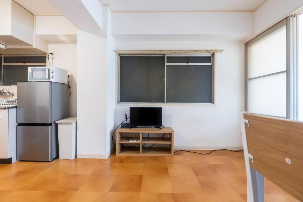 ２ Beds. Comfortable . Dotonbori / Kuromon Market. 오사카 외부 사진