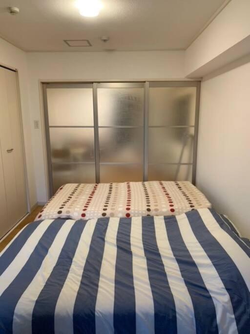 ２ Beds. Comfortable . Dotonbori / Kuromon Market. 오사카 외부 사진